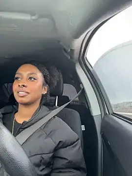 Stripchat Sex Cam of Your_Paris