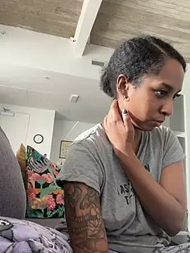 Stripchat Best Webcam of Your_Paris