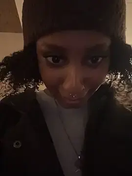 Stripchat Nude Webcam of Your_Paris