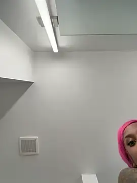 Stripchat Adult Webcams of Your_Paris