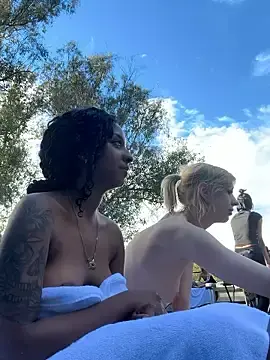 Stripchat Watch Live Sex Cams of Your_Paris