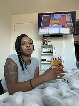 Stripchat Live Sex Cam of Your_Paris