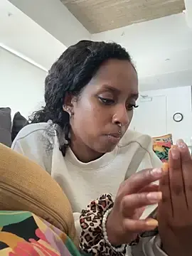 Stripchat Watch Live Sex Cams of Your_Paris