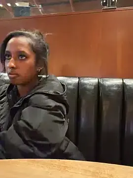 Stripchat Adult Webcams of Your_Paris