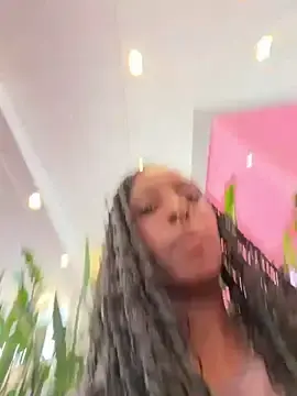 Stripchat Free Live Porn of Your_Paris