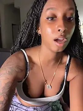 Stripchat Live Sex of Your_Paris