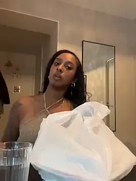 Stripchat Free Live Porn of Your_Paris