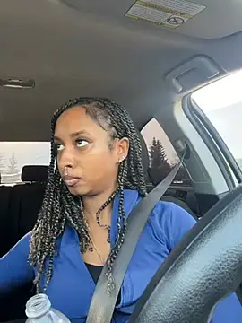 Stripchat Live Sex Cam of Your_Paris