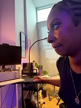 Stripchat Live Sex of Your_Paris