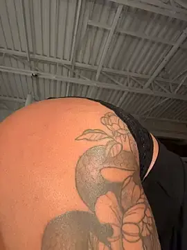 Stripchat Live Sex of Your_Paris
