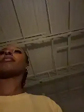 Stripchat Nude Webcam of Your_Paris
