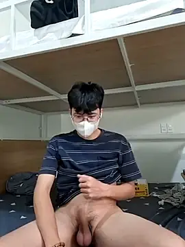 Stripchat Sex Cam of Gwencloudy