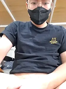 Stripchat Live Sex Cam of Gwencloudy