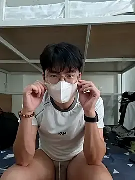 Stripchat Live Sex Cam of Gwencloudy