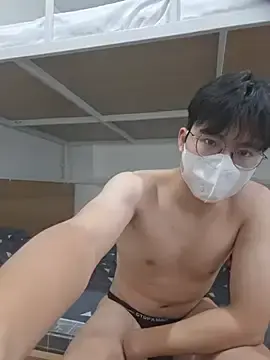 Stripchat Sex Cam of Gwencloudy