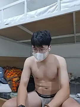 Stripchat Sex Cam of Gwencloudy