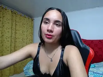 Stripchat Live Porn of Maylin_horny19