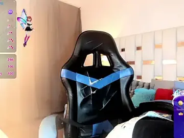 Stripchat Live Sex Cam of cherryboom23