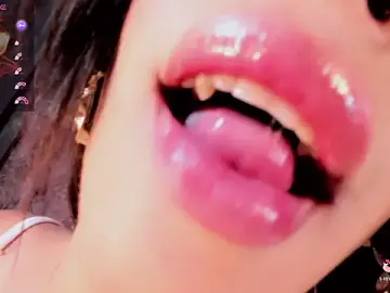 Stripchat Live Sex of Kiick-Asss