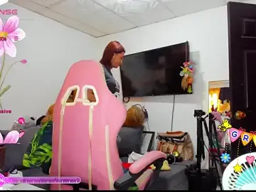 Stripchat Sex Cam of Lawrncesofiets