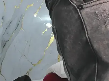 Stripchat Free Porn Cam of _cannabitch