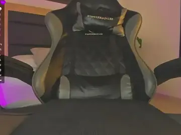 Stripchat Live Sex of cloe_yeraldy_