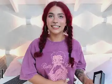 Stripchat Live Sex Cam of MizzHell