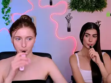 Stripchat Sex Cam of nekky_mouse