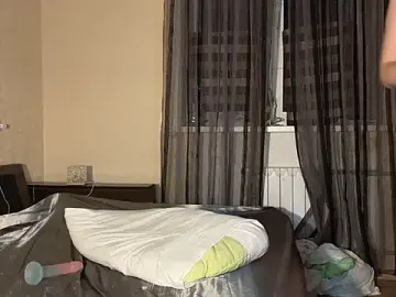 Stripchat Free Porn Cam of saint_cat25