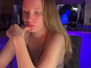 Stripchat Nude Webcam of saint_cat25