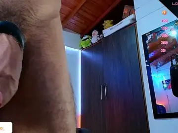 Stripchat Free Porn Cam of kuzzcoo