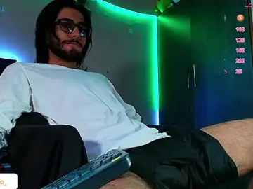 Stripchat Free Porn Cam of kuzzcoo