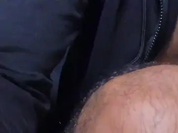 Stripchat Adult Webcam of kuzzcoo