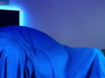 Stripchat Live Sex Cam of kuzzcoo