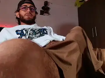 Stripchat Private Sex Chat of kuzzcoo