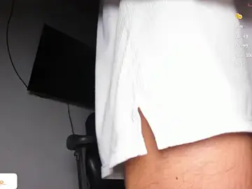 Stripchat Watch Live Sex Cams of kuzzcoo