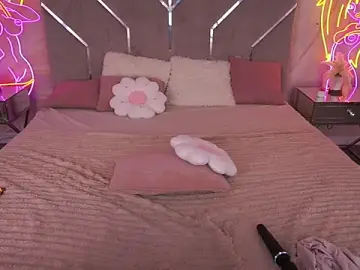 Stripchat Free Porn Cam of JuicyRina