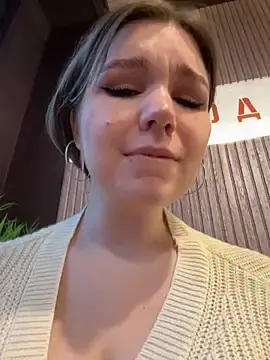 Stripchat Watch Live Sex Cams of PumaShyXD