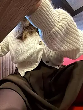 Stripchat Live Porn of PumaShyXD