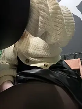 Stripchat Live Sex of PumaShyXD