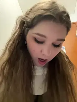 Stripchat Free Porn Cam of PumaShyXD