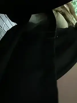 Stripchat Watch Live Sex Cams of PumaShyXD