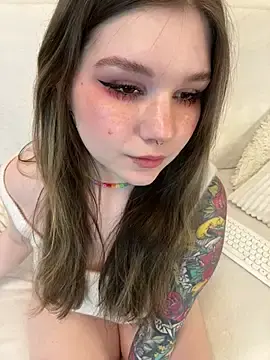 Stripchat Sex Cam of PumaShyXD