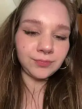 Stripchat Sex Cam of PumaShyXD