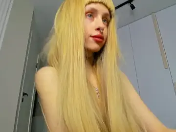 Stripchat Watch Live Sex Cams of FlowerOfSin2001