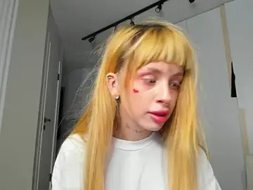 Stripchat Live Sex of FlowerOfSin2001