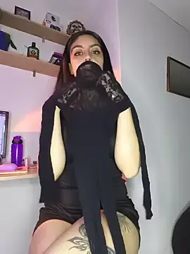 Stripchat Adult Webcams of Mazikeen--