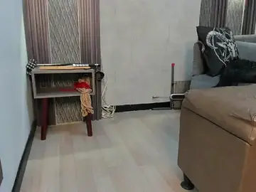 Stripchat Free Live Porn of selene_red_