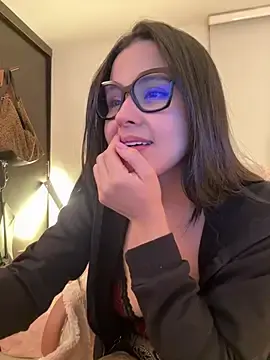 Stripchat Sex Cam of IvyValentine