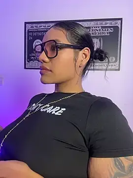 Stripchat Sex Cam of Victoria14_